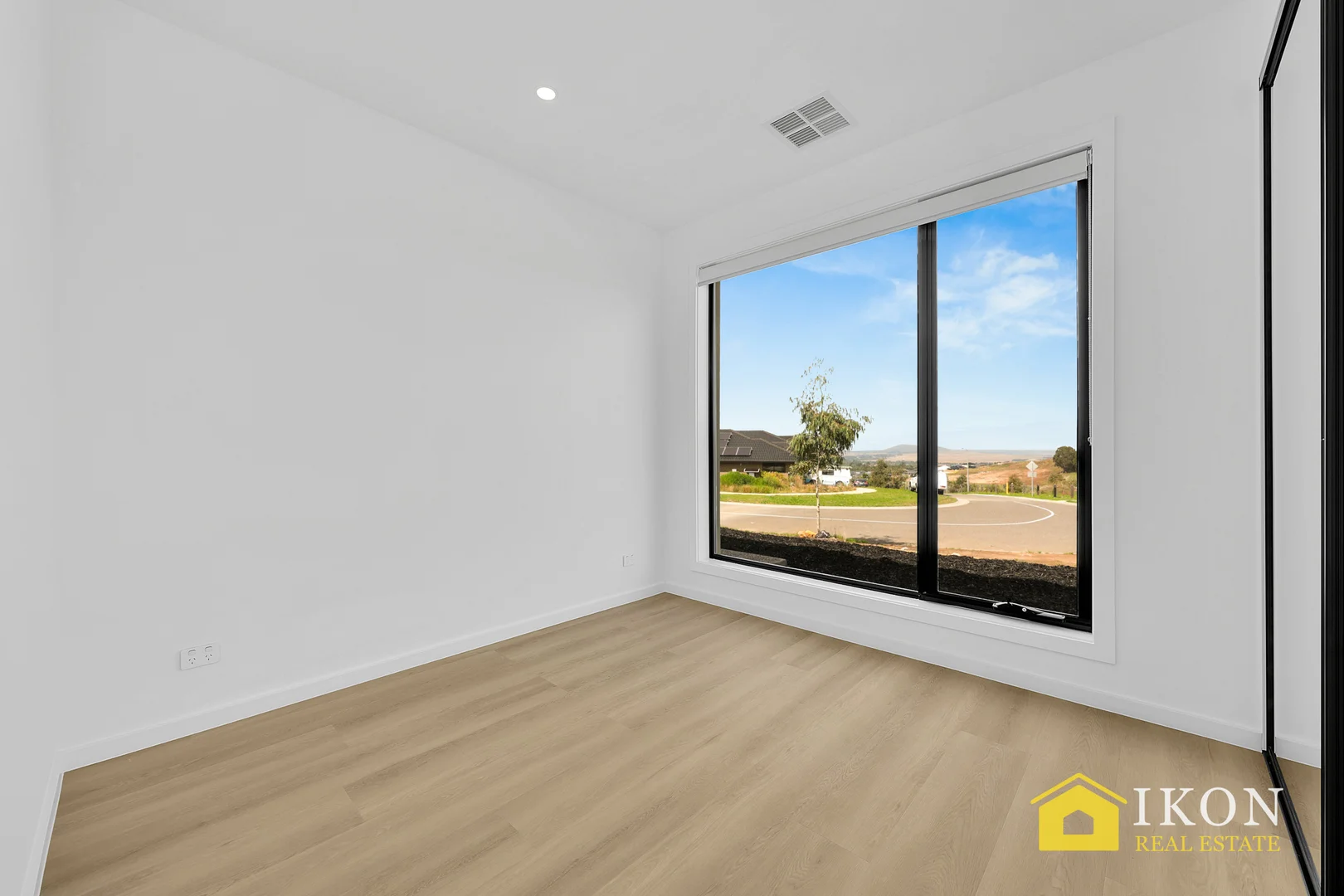 Additional image 14 of 45 DAFFODIL CRESCENT, Wallan VIC 3756