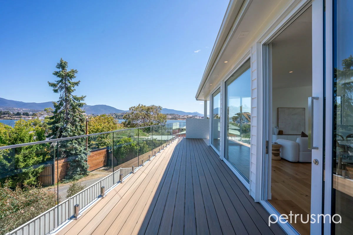 Additional image 17 of 3/107 Derwent Avenue, Lindisfarne TAS 7015