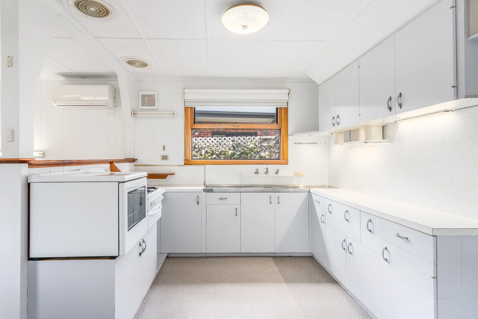 Additional image 8 of 9 Alma Court, Newcomb VIC 3219