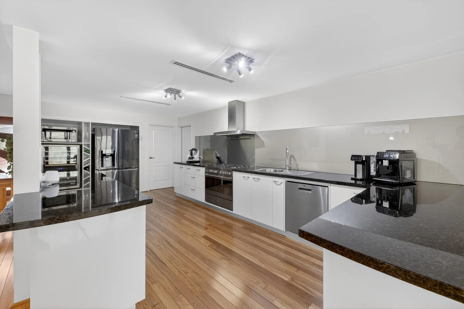 Additional image 10 of Dianella WA 6059