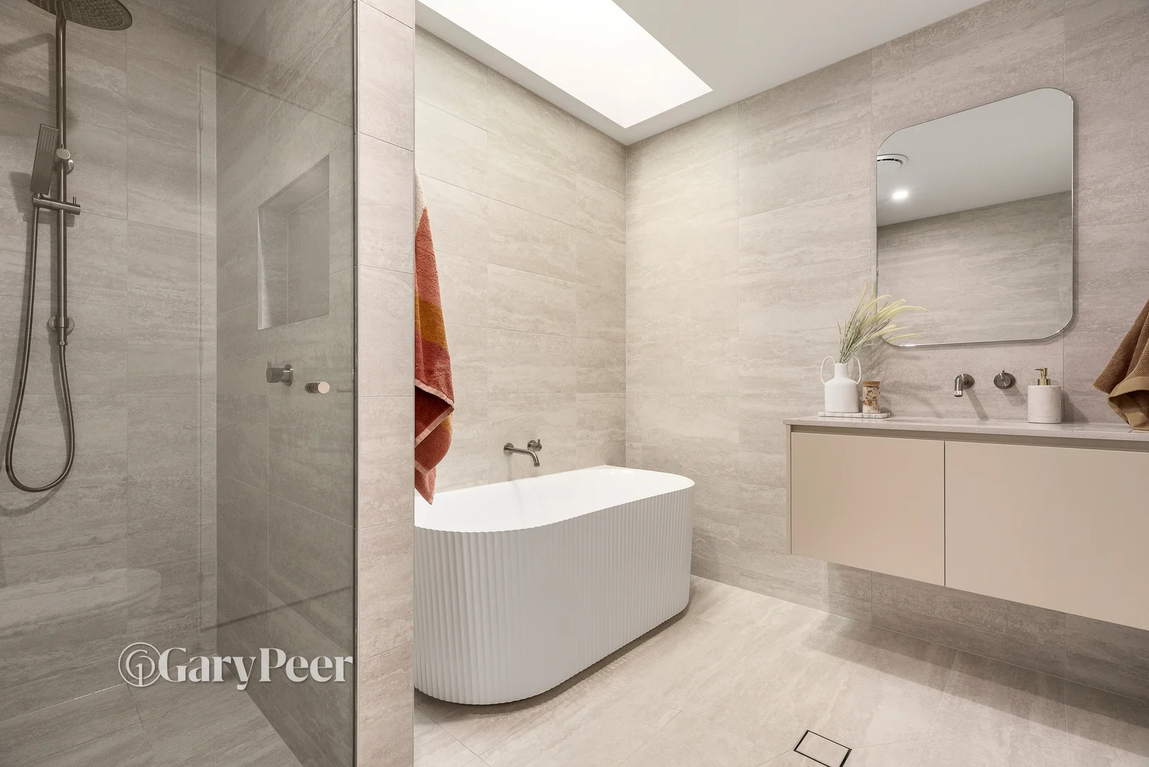 Additional image 15 of 2a Langville Court, Malvern East VIC 3145