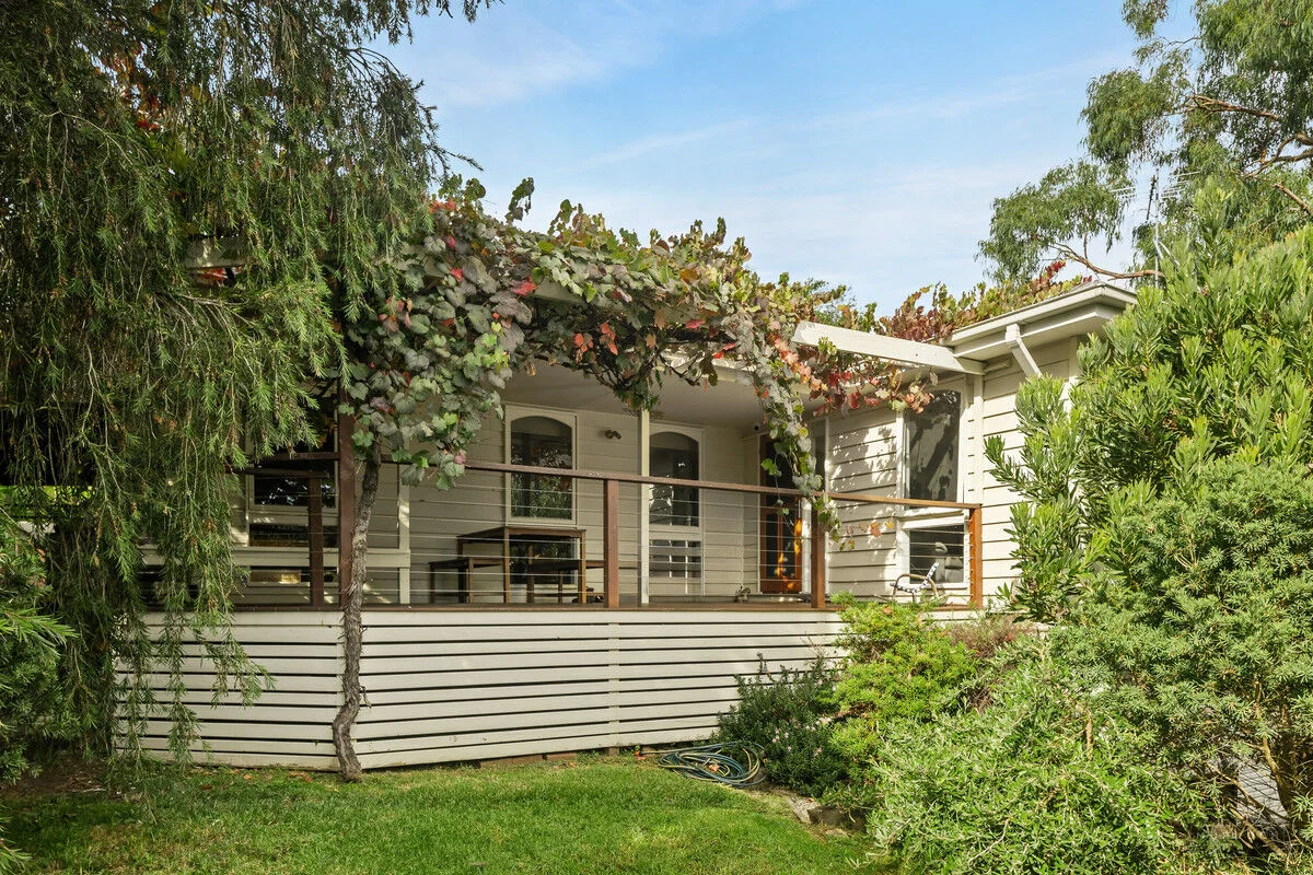 6 McKenzie Avenue, Healesville VIC 3777