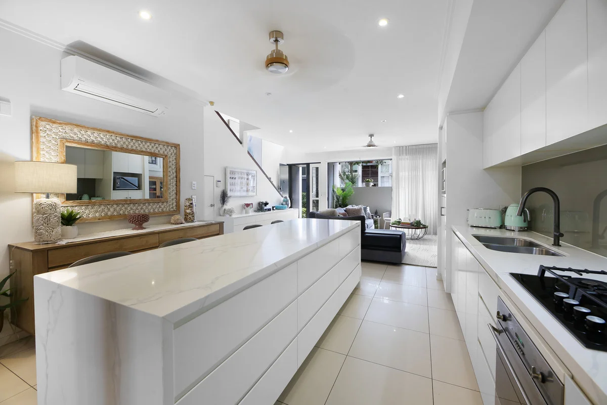 Additional image 5 of 10/9 Moores Crescent, Varsity Lakes QLD 4227