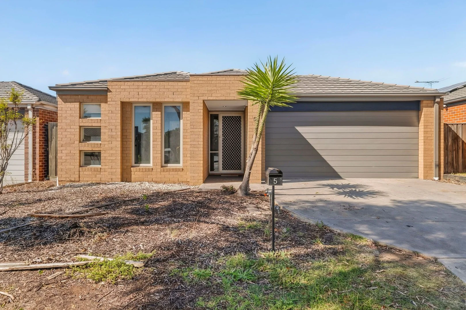 5 Nantha Way, Brookfield VIC 3338