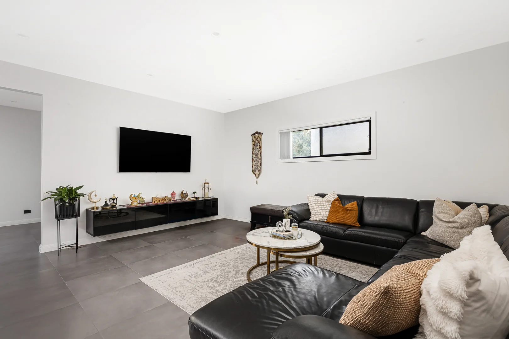 Additional image 3 of 71 Sandra Street, Woodpark NSW 2164