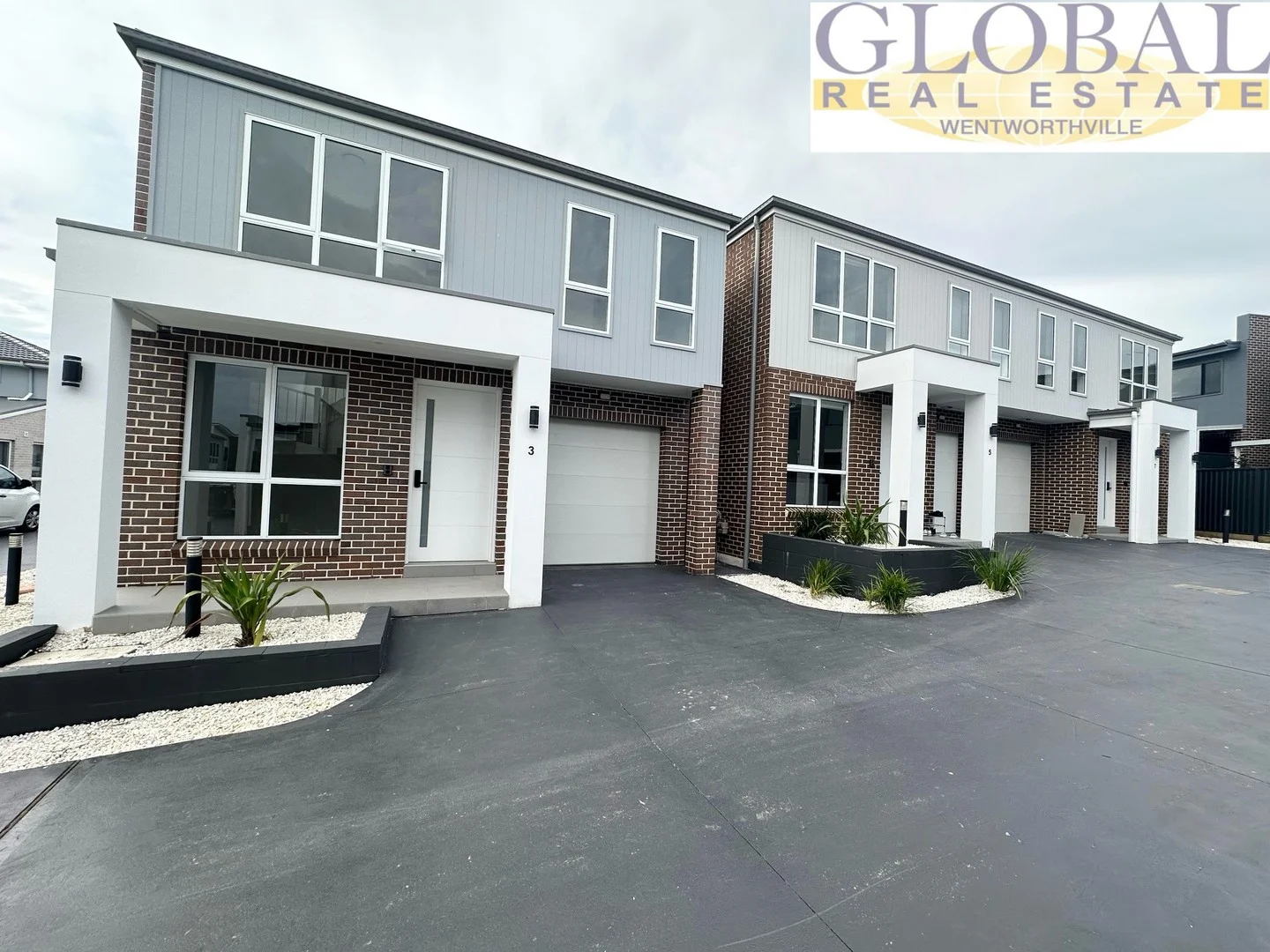 2  14 Endrick Glade, Marsden Park NSW 2765