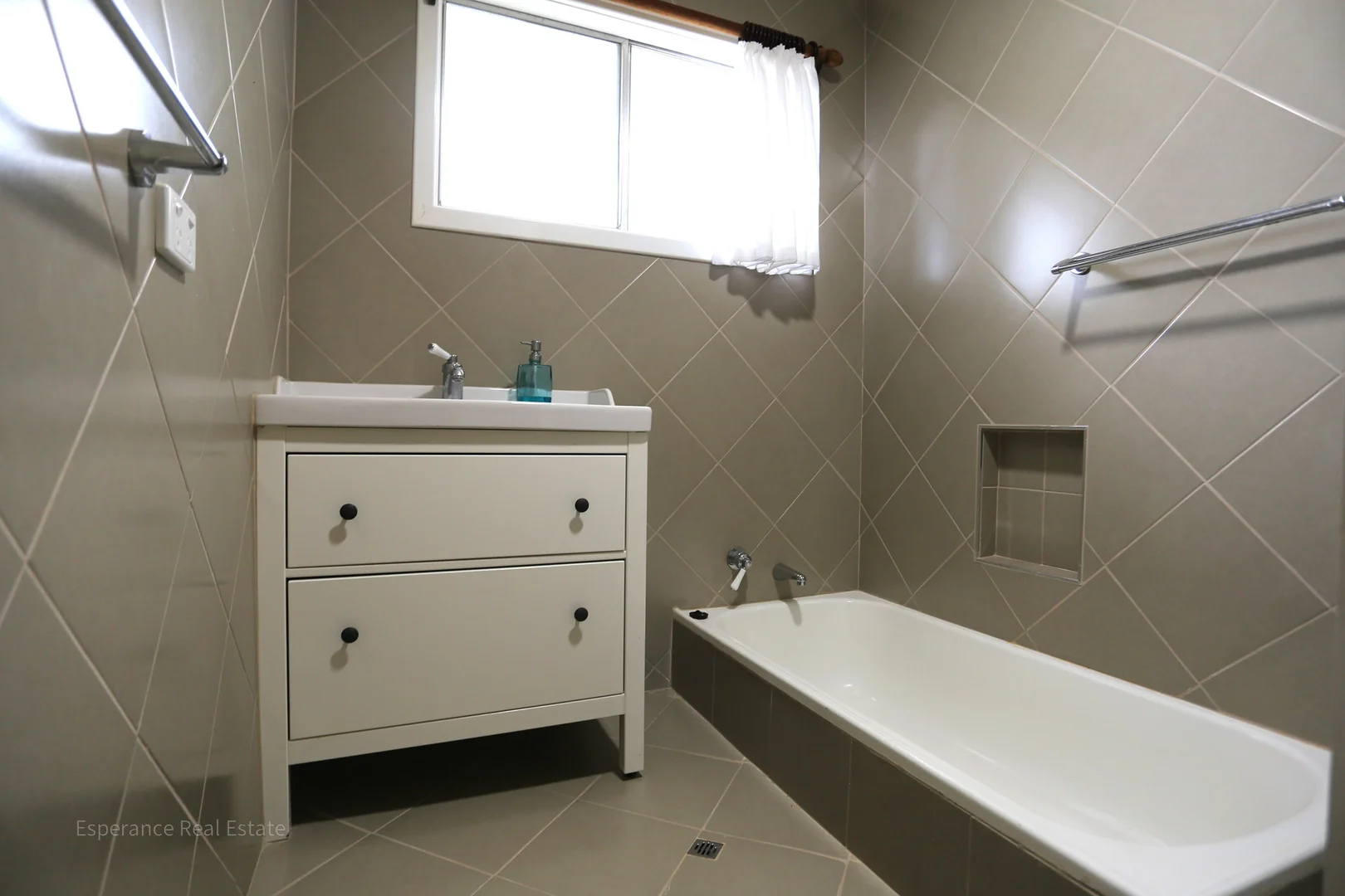 Additional image 10 of 1 Treasure Road, Sinclair WA 6450