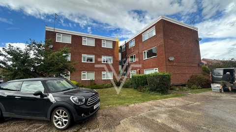 Garden Flats, Upper Eastern Green Lane, Coventry CV5