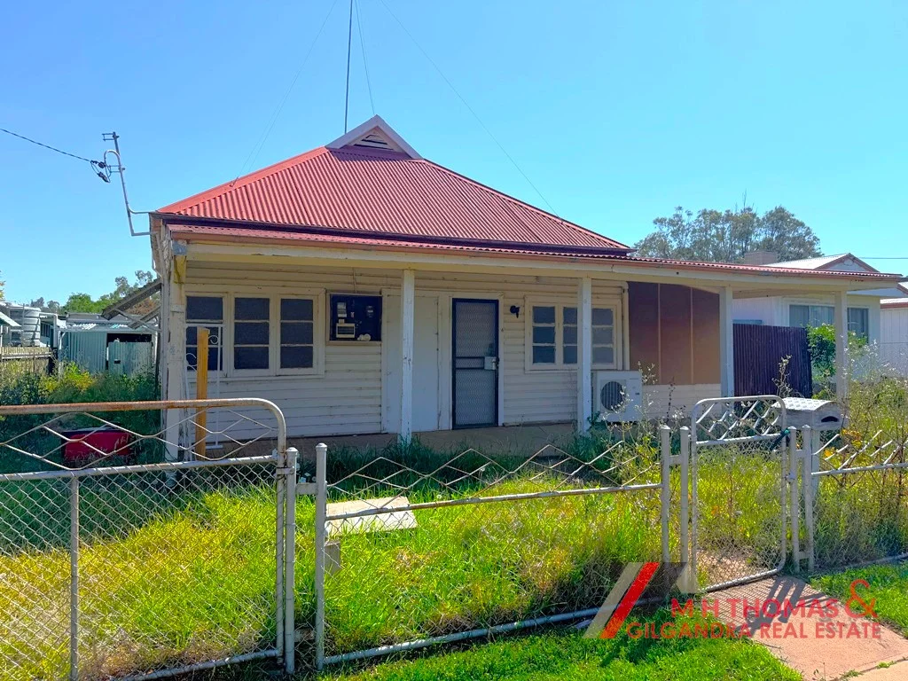 6 Wilga Street, Gulargambone NSW 2828