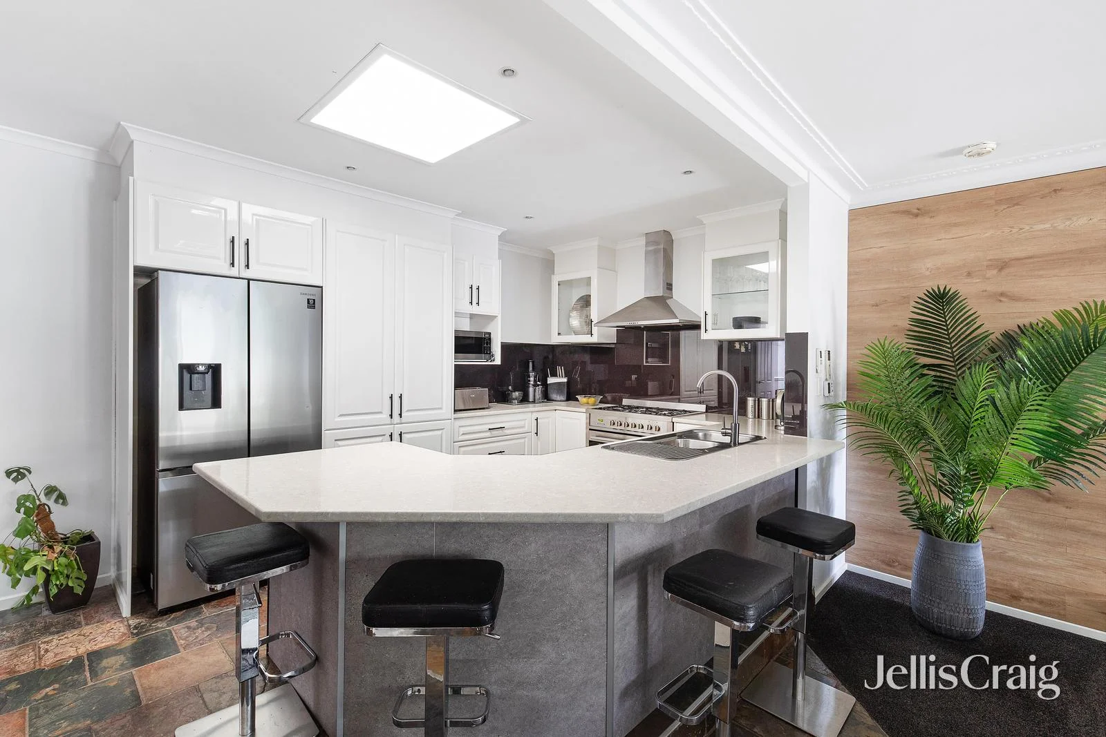 Additional image 5 of 18 Leach Street, Briar Hill VIC 3088