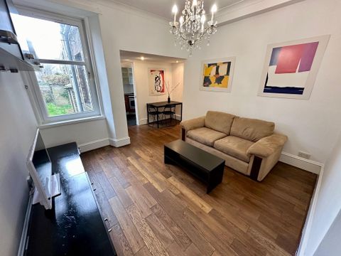 Albyn Grove, Aberdeen AB10