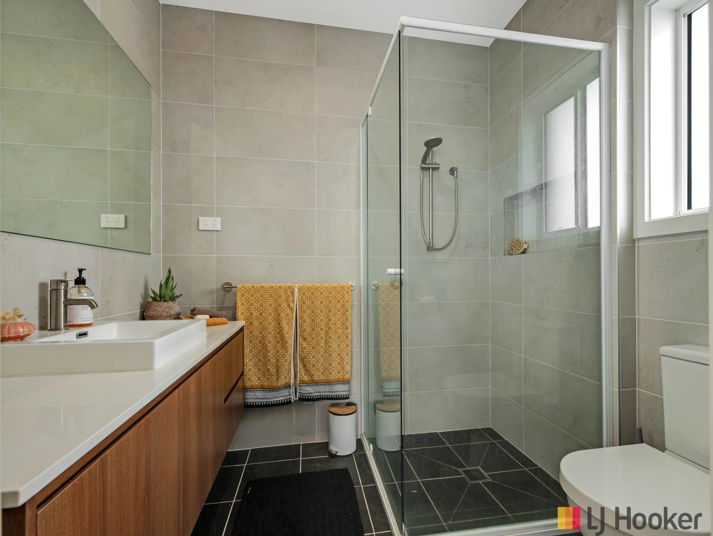 Additional image 19 of 6 Buguri Crescent, Malua Bay NSW 2536