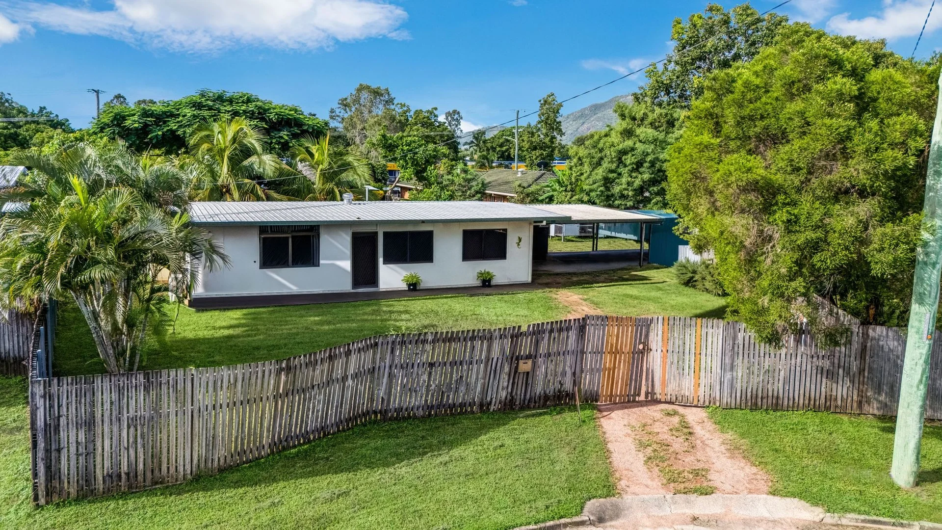 7 Thorburn Court,, Kelso QLD 4815