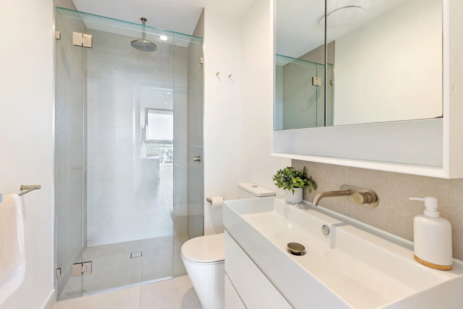 Additional image 14 of Level 4, 403/144 Marine Parade, Coolangatta QLD 4225