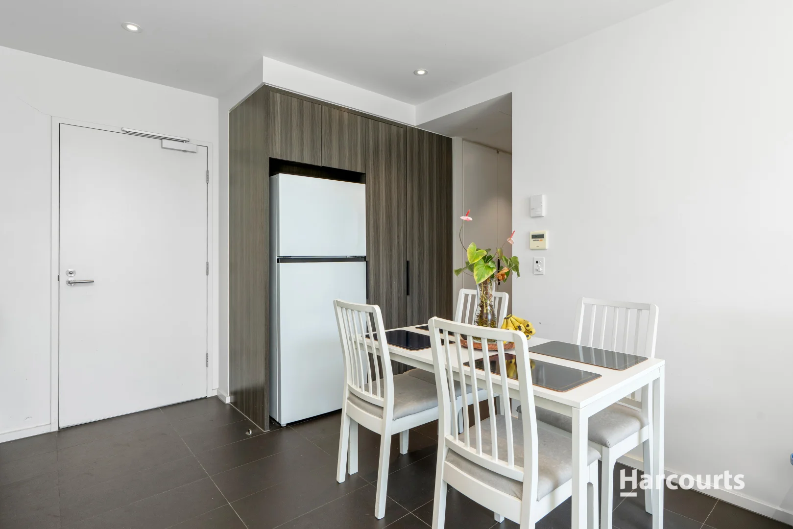 Additional image 3 of 1103E/888 Collins Street, Docklands VIC 3008