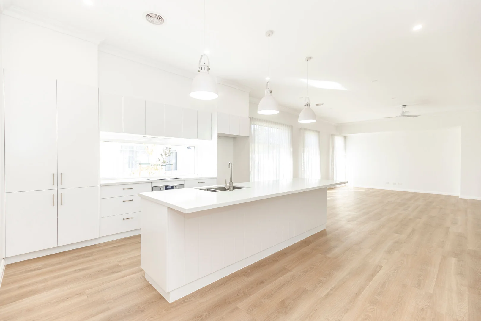 Additional image 2 of 4/13-15 Kimberley Avenue, Swan Hill VIC 3585