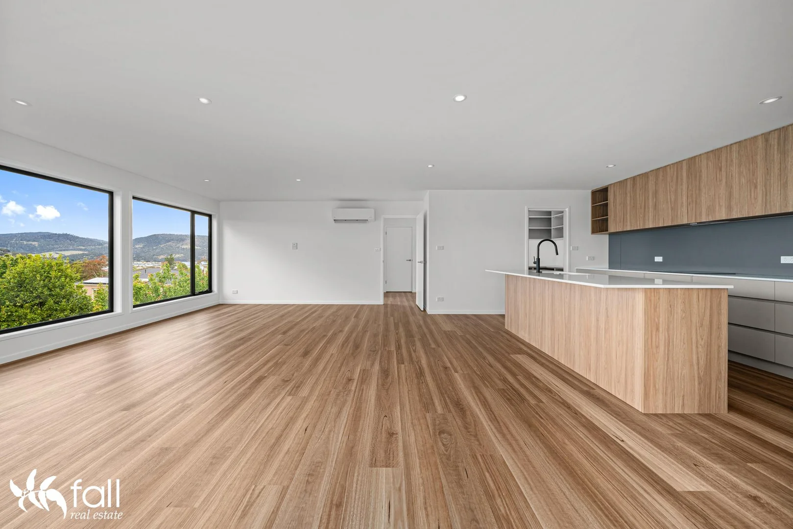 Additional image 10 of 3/41 Sunshine Road, Austins Ferry TAS 7011