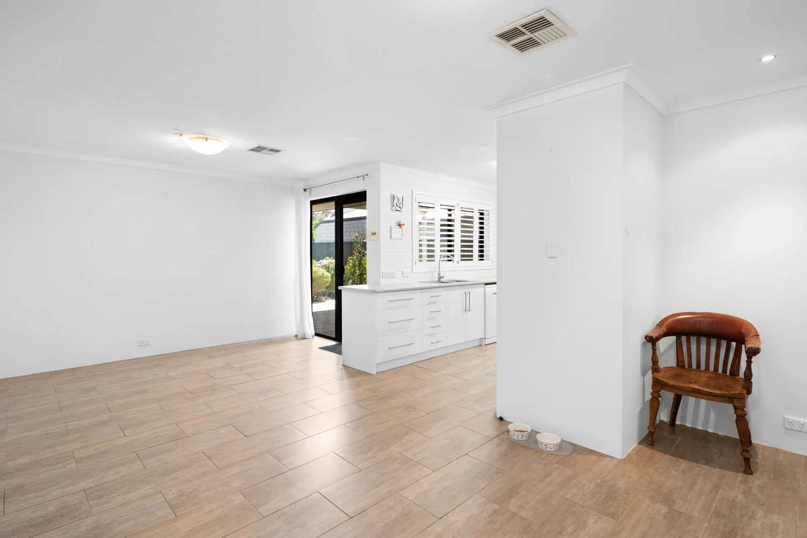 Additional image 12 of 32 Silvertop Terrace, Willetton WA 6155