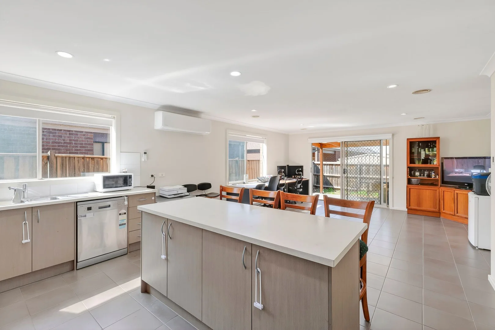 Additional image 6 of 5 Nantha Way, Brookfield VIC 3338