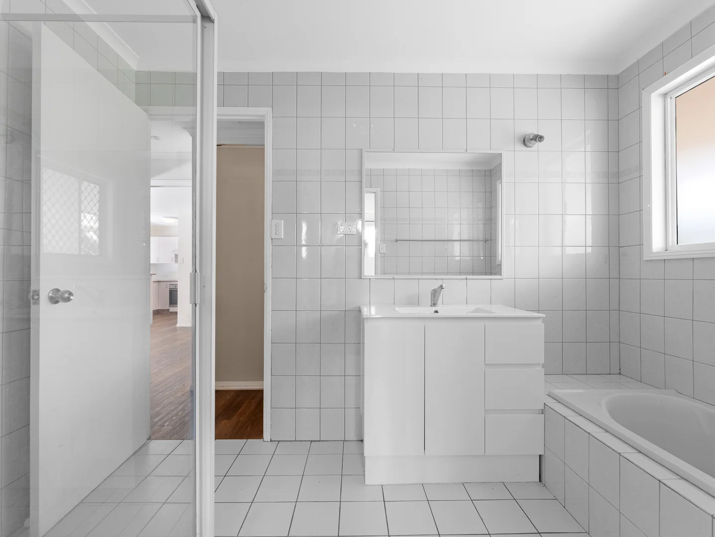 Additional image 9 of 6 Tenimby Street, Pialba QLD 4655