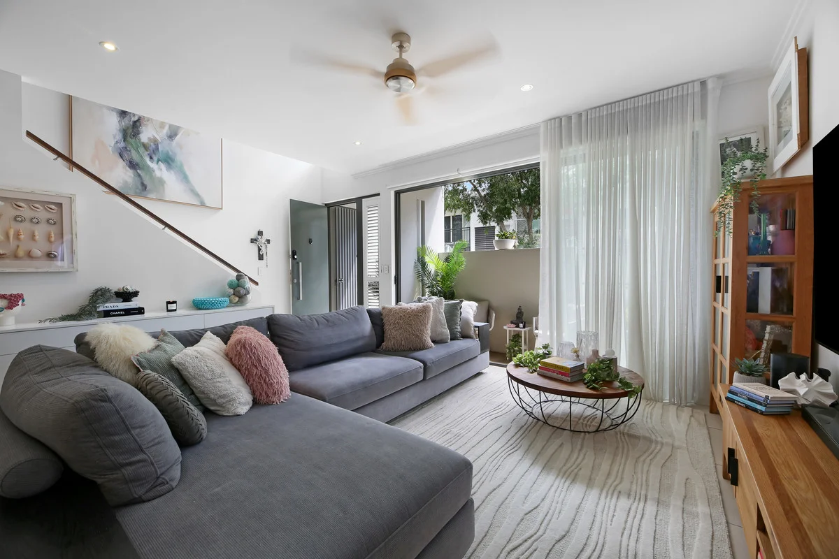 Additional image 9 of 10/9 Moores Crescent, Varsity Lakes QLD 4227