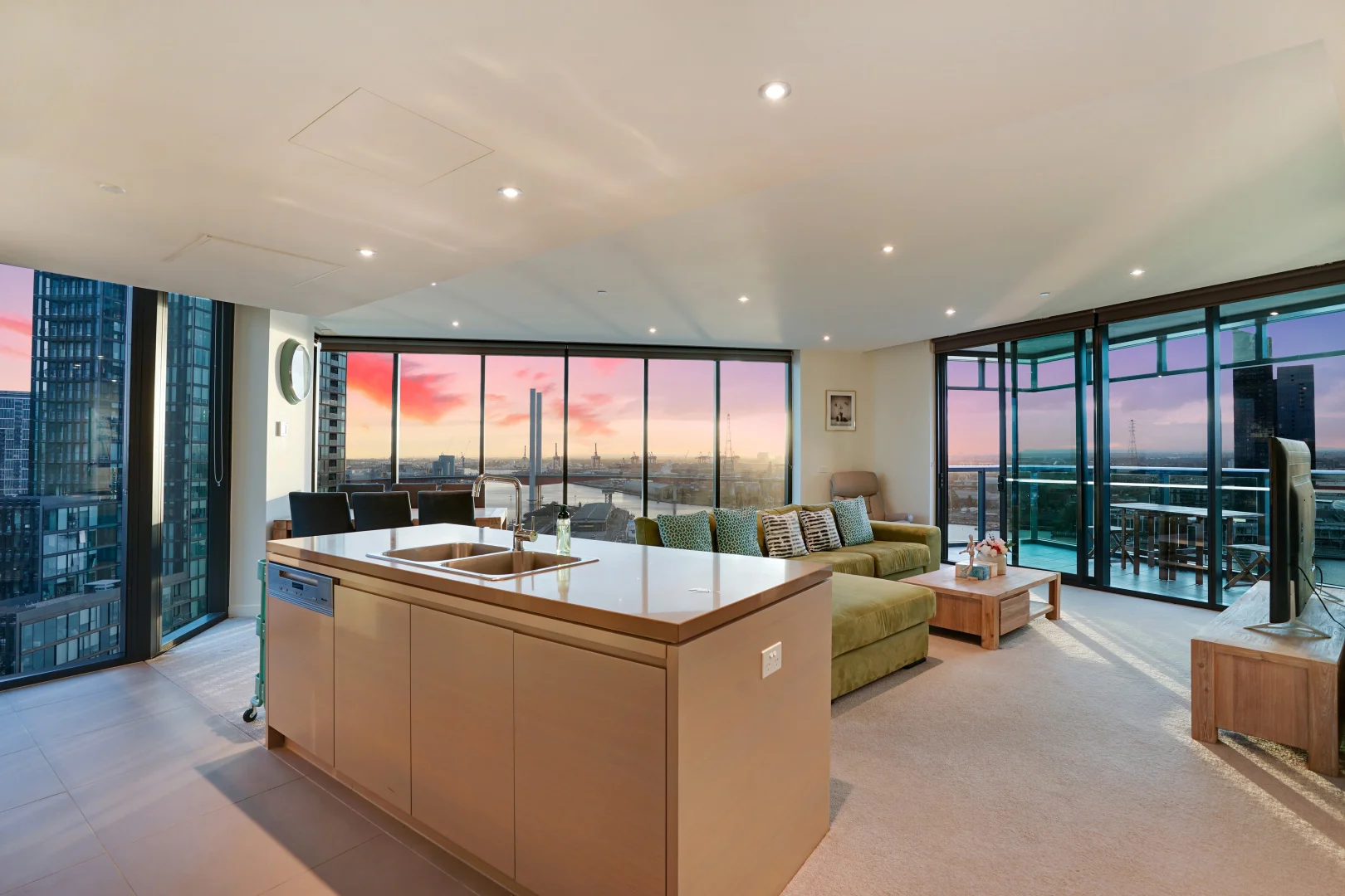 Additional image 4 of 1702/9 Waterside Place, Docklands VIC 3008