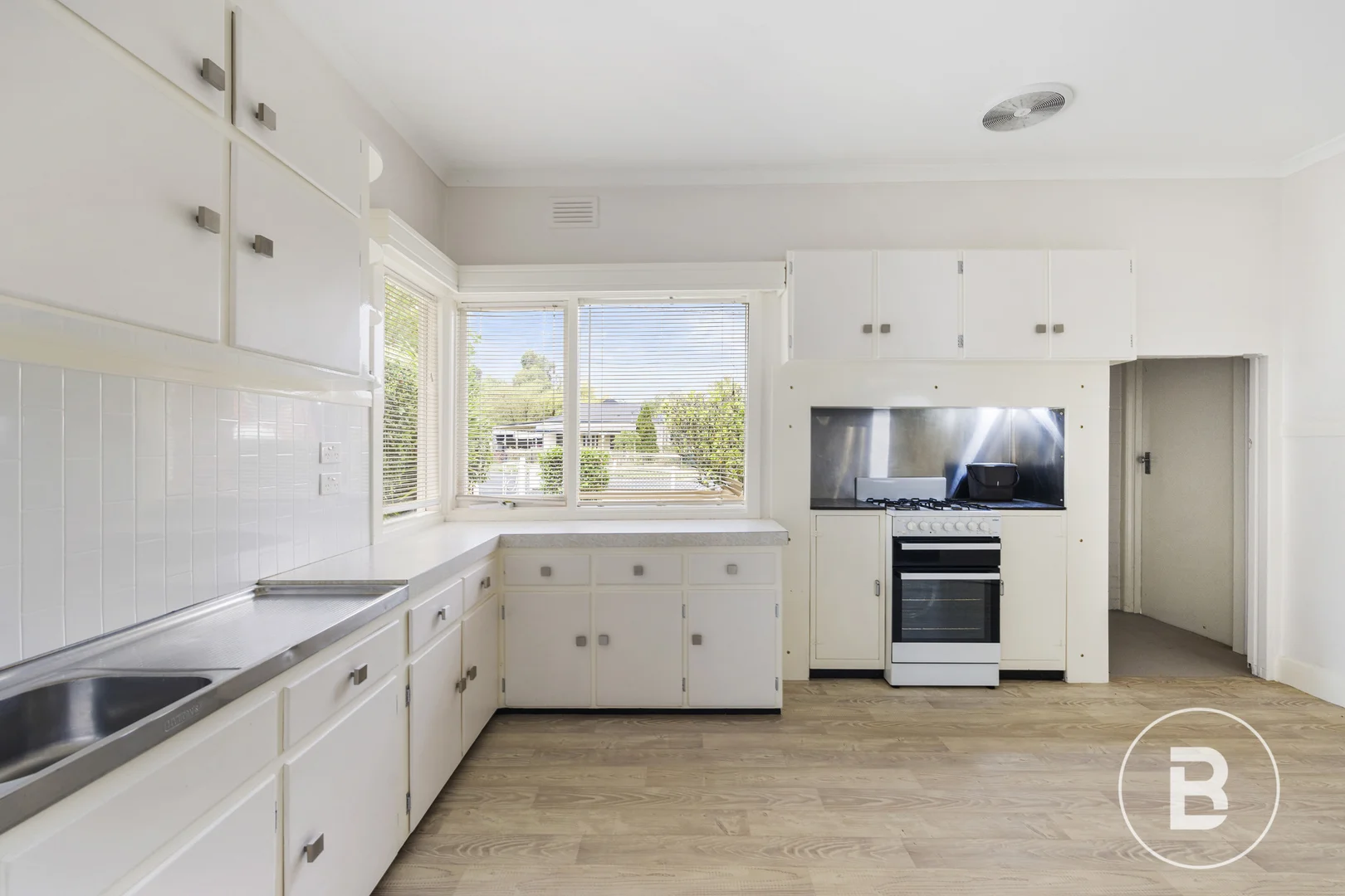 Additional image 6 of 405 York Street, Ballarat East VIC 3350