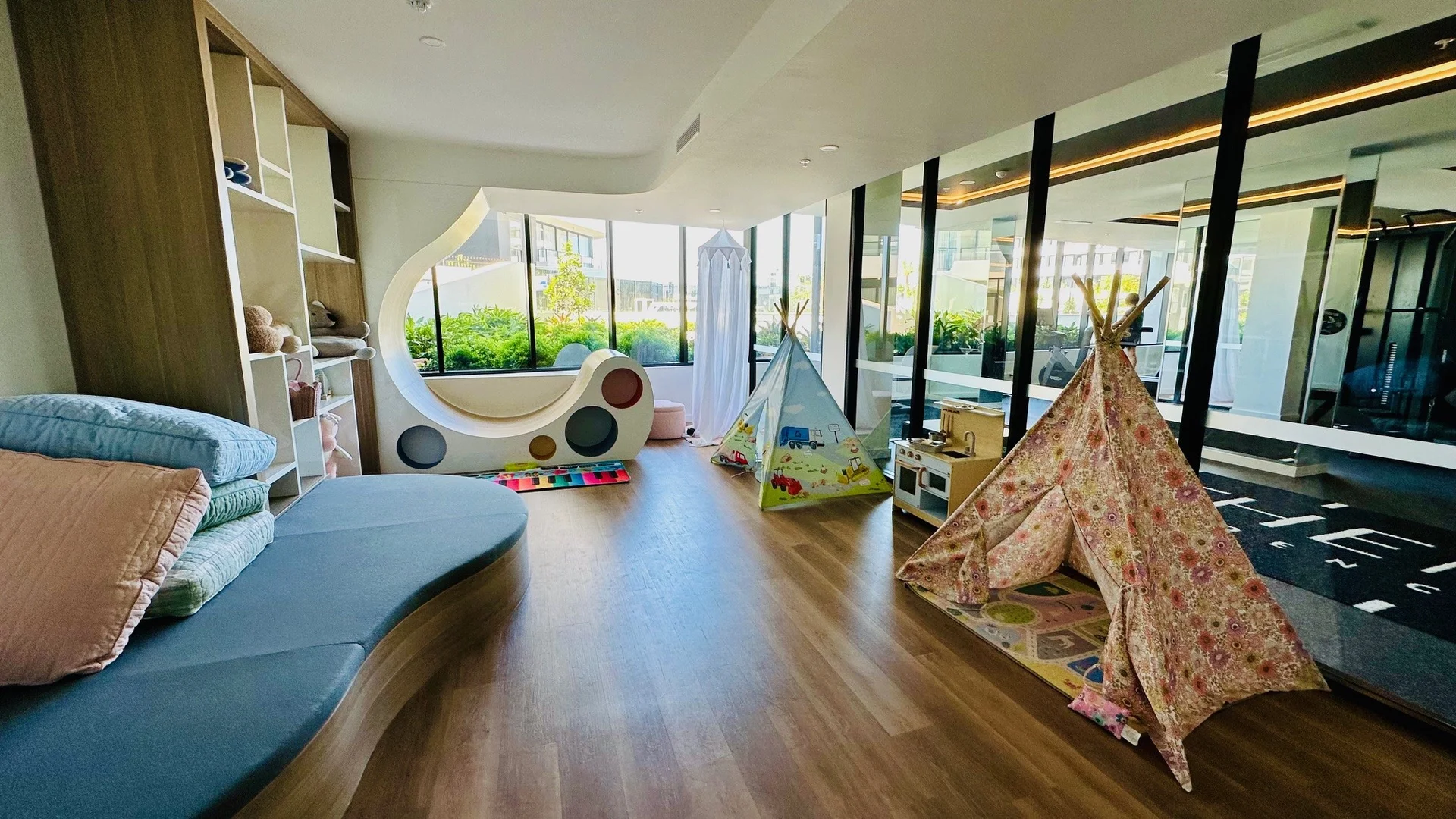 Additional image 18 of 2404/6-8 Sickle Avenue, Hope Island QLD 4212