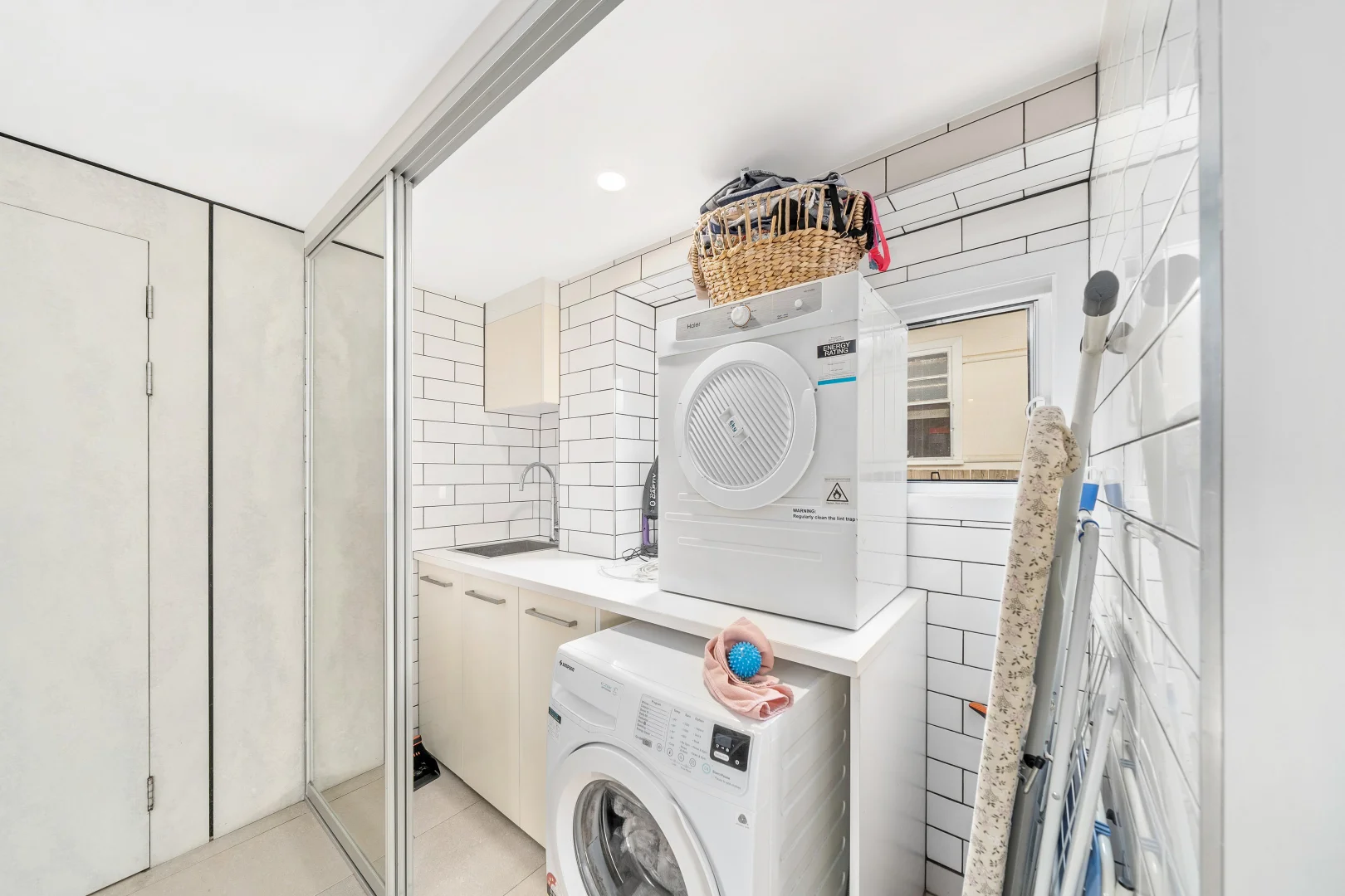 Additional image 19 of 24a Dix Street, Redcliffe QLD 4020