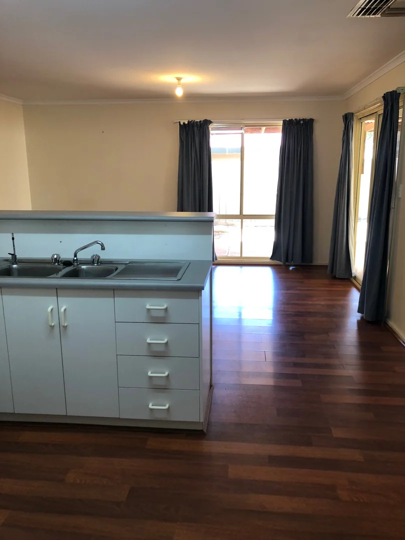 Additional image 5 of 45 Burgoyne St, Roxby Downs SA 5725