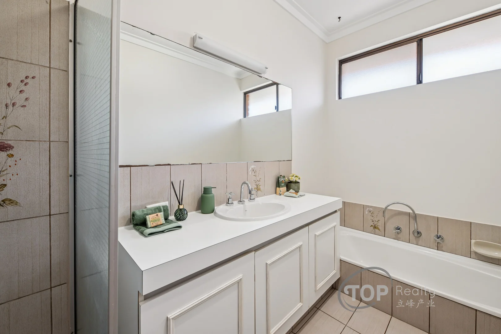 Additional image 19 of 32 Sellars Way, Bull Creek WA 6149