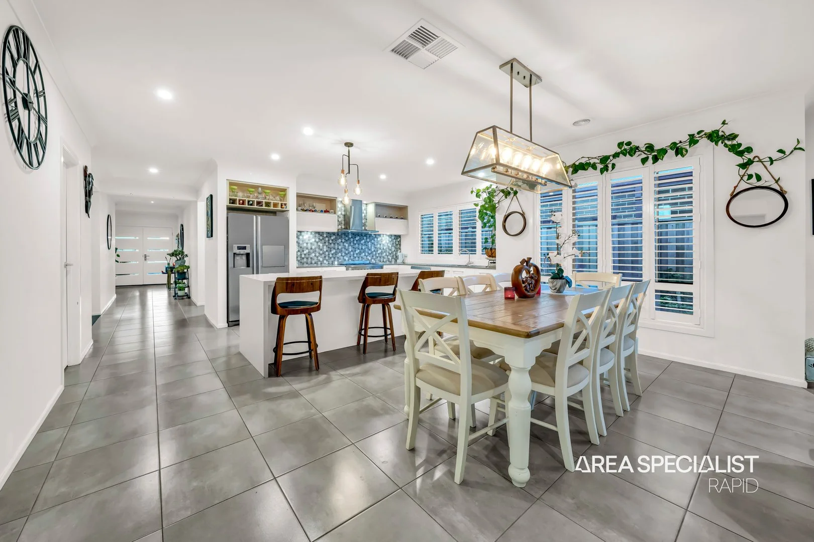 Additional image 18 of 17 Picnic Avenue, Clyde North VIC 3978