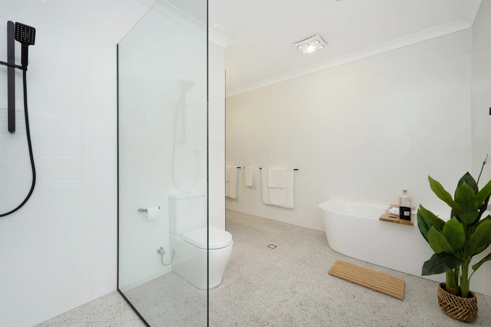 Additional image 14 of 6 Serissa Crescent, Annandale QLD 4814