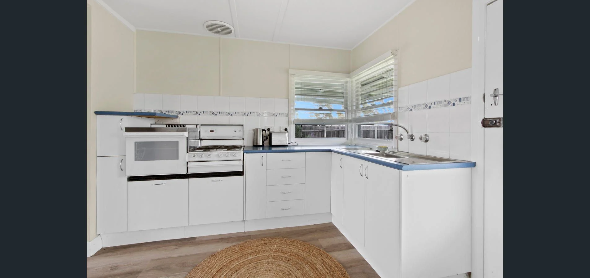 Additional image 15 of 5 PRINCES HIGHWAY, Lakes Entrance VIC 3909