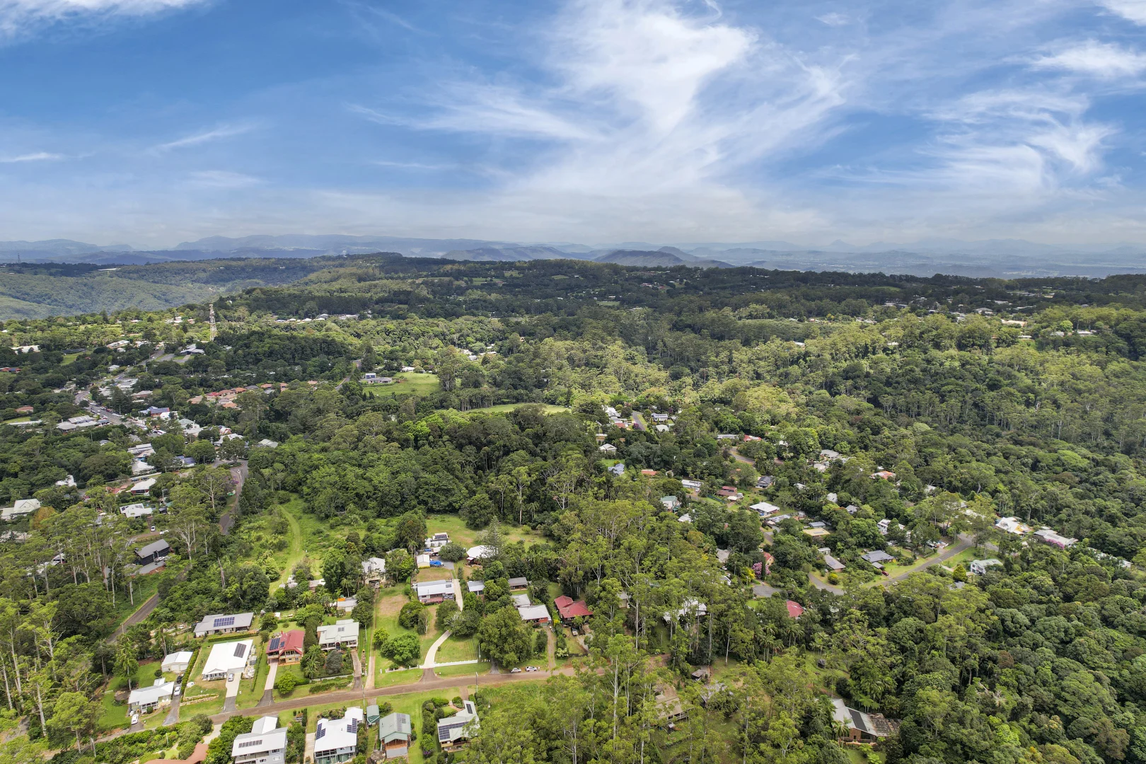 Additional image 10 of 15 - 17 Katoomba Crescent, Tamborine Mountain QLD 4272