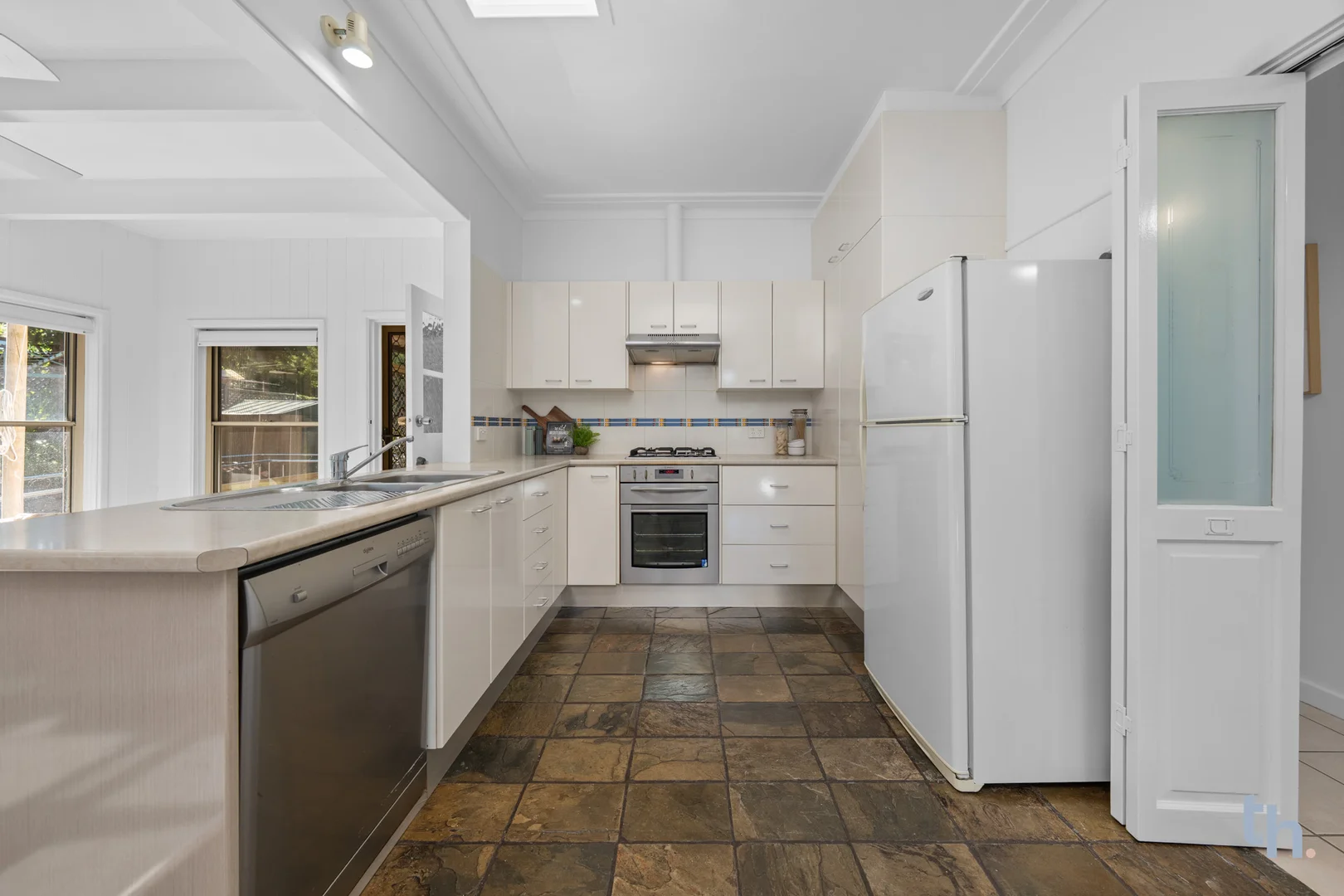 Additional image 6 of 144 Marshall Street, Garden Suburb NSW 2289