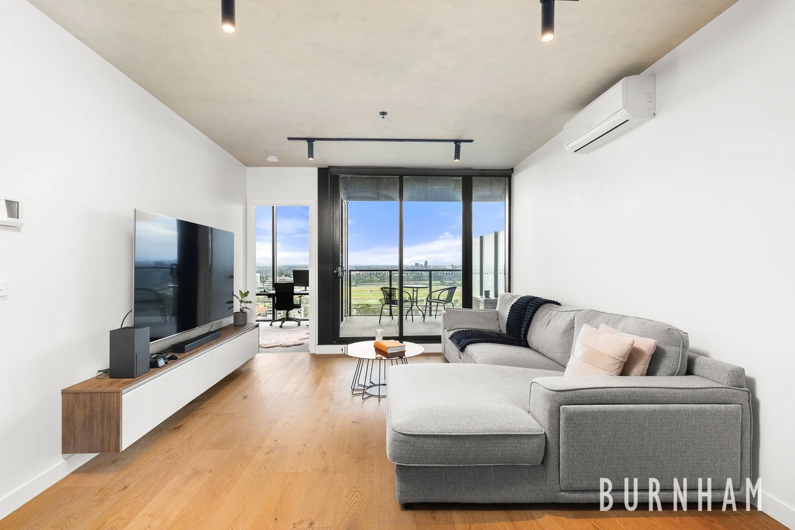 1902D/8 Joseph Road, Footscray VIC 3011