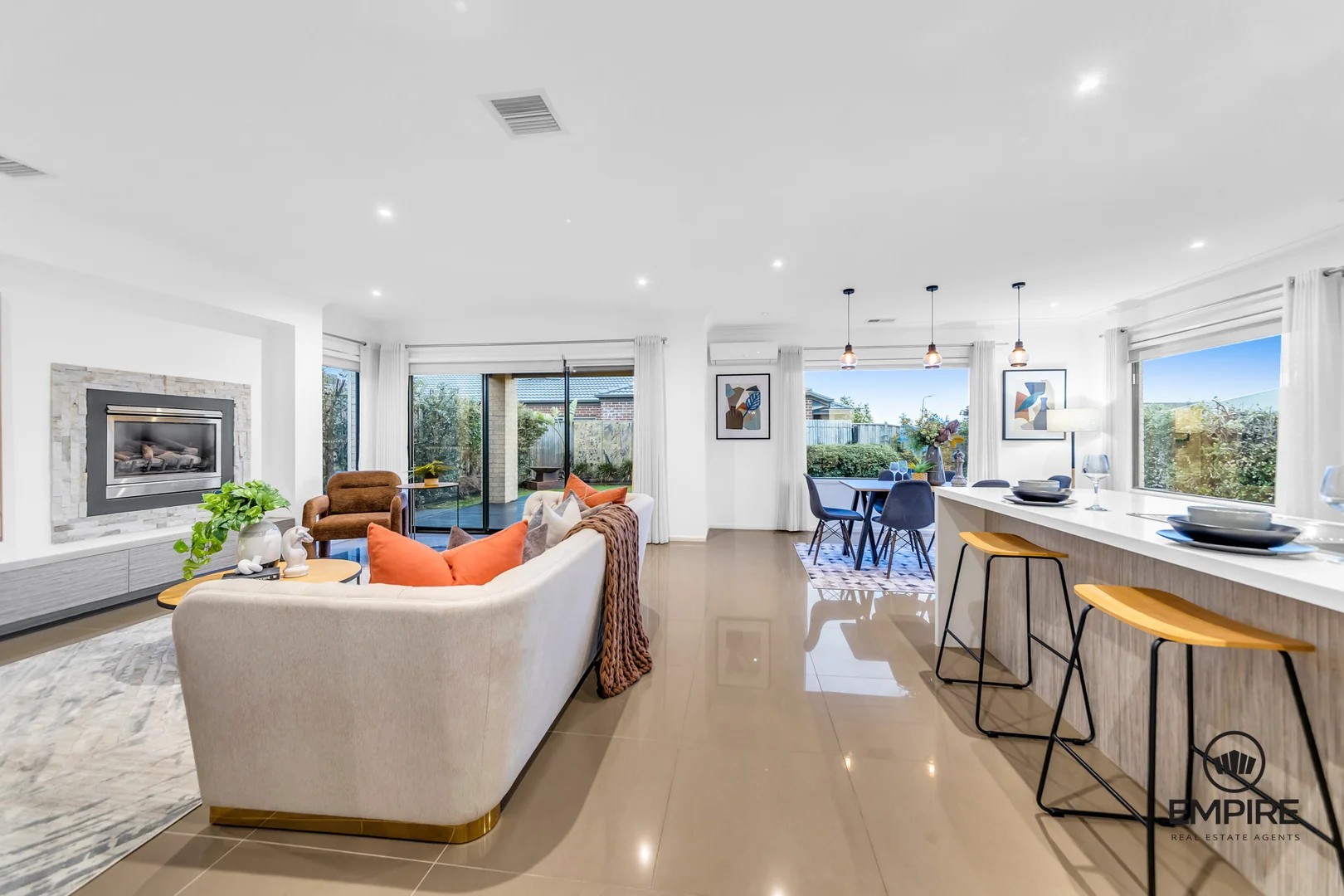 Additional image 2 of 27 Strikeline Crescent, Clyde North VIC 3978