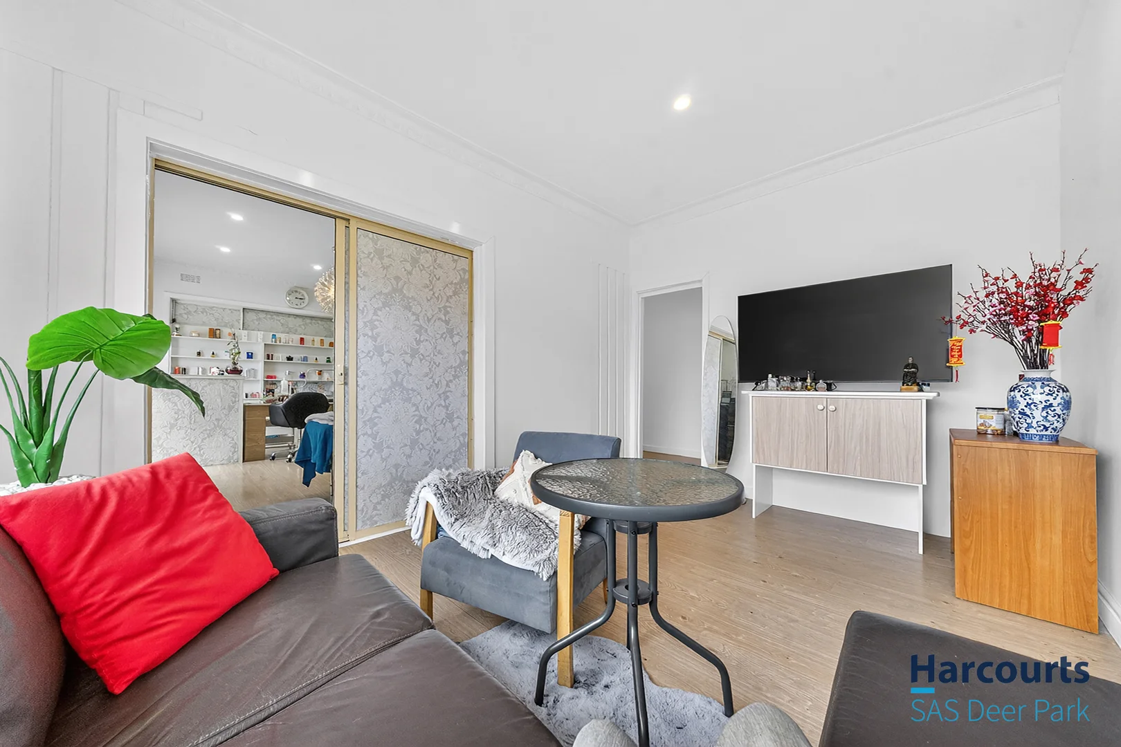 Additional image 7 of 1/54 East Esplanade, St Albans VIC 3021