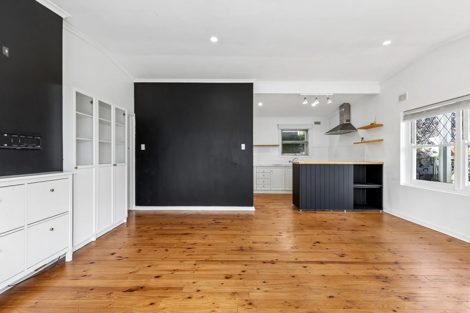 Additional image 3 of 52 Moldavia Walk, Taperoo SA 5017