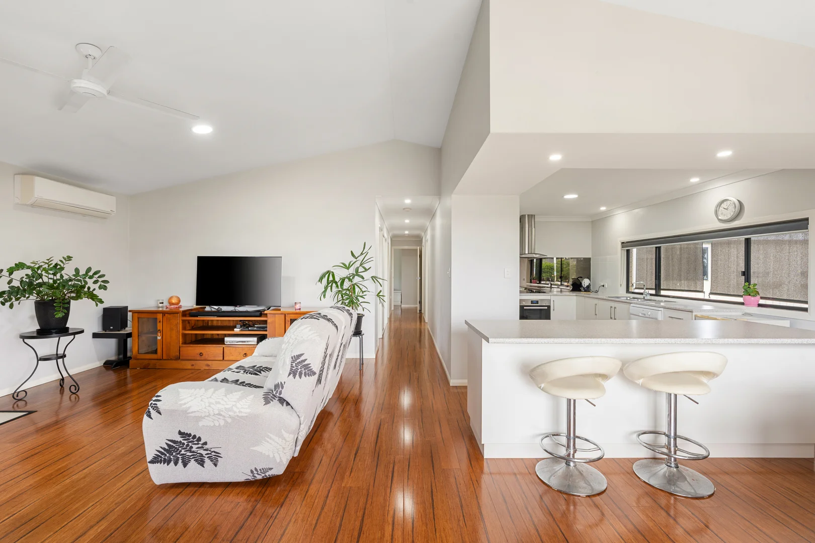 Additional image 4 of 5 Naomi Drive, Crows Nest QLD 4355