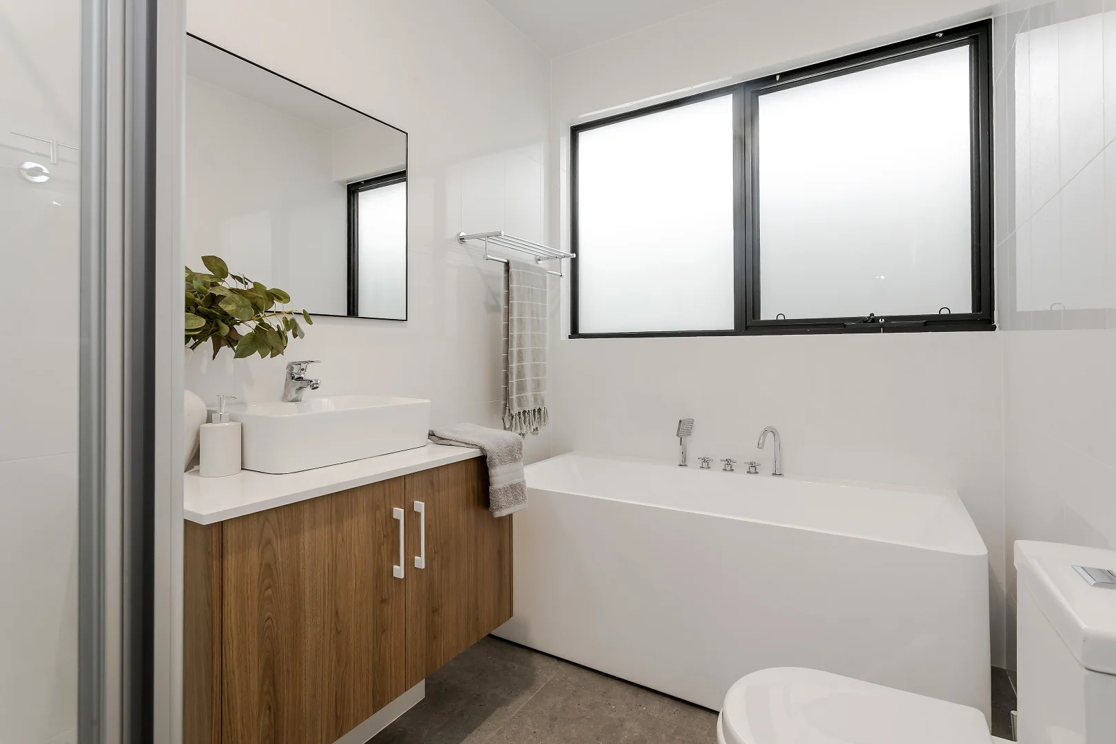 Additional image 14 of 3a Reedbeds Court, Seaton SA 5023