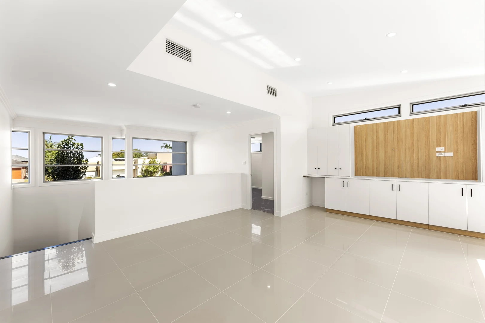 Additional image 25 of 6 Paringa Close, Middle Ridge QLD 4350