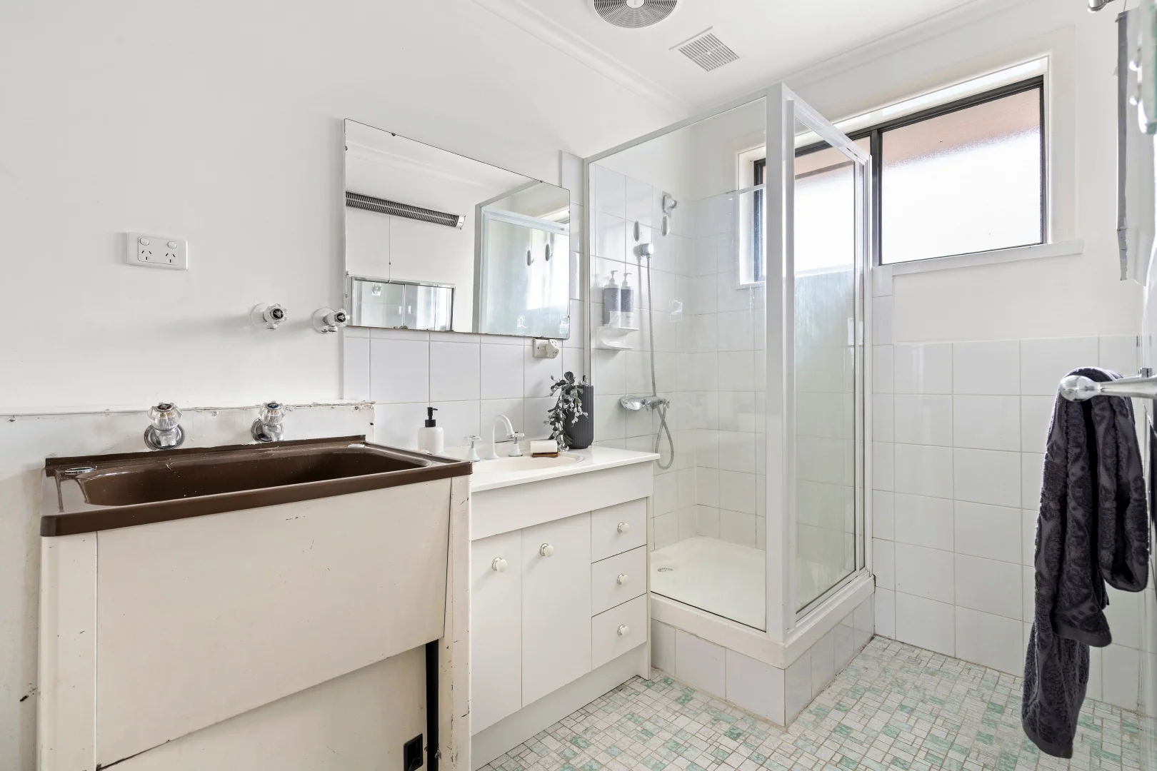 Additional image 5 of 5/10 Oshannassy Street, Essendon North VIC 3041