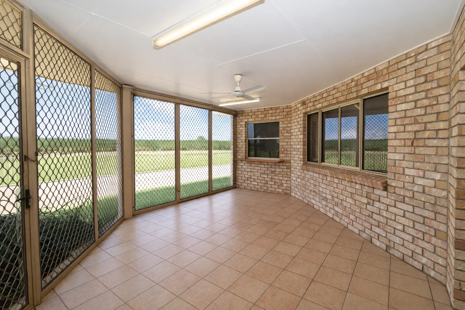 Additional image 20 of 32 Gainsborough Drive, Ayr QLD 4807