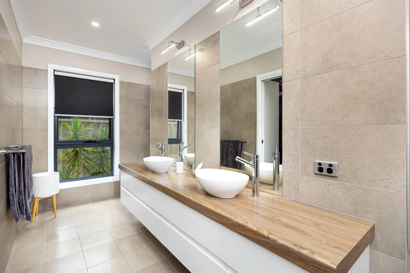 Additional image 5 of 26 Paradise Drive, Gobbagombalin NSW 2650