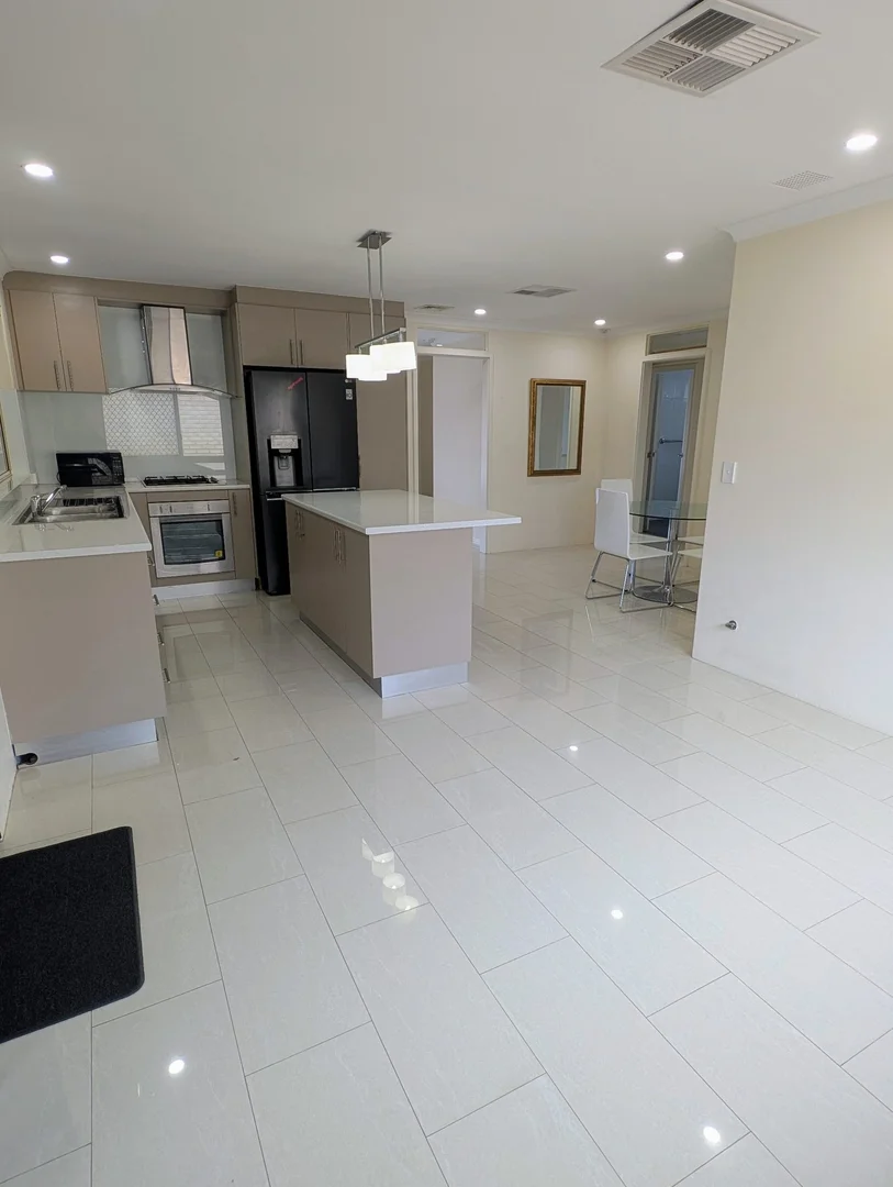 Additional image 13 of 6 Oakfield Retreat, Ballajura WA 6066