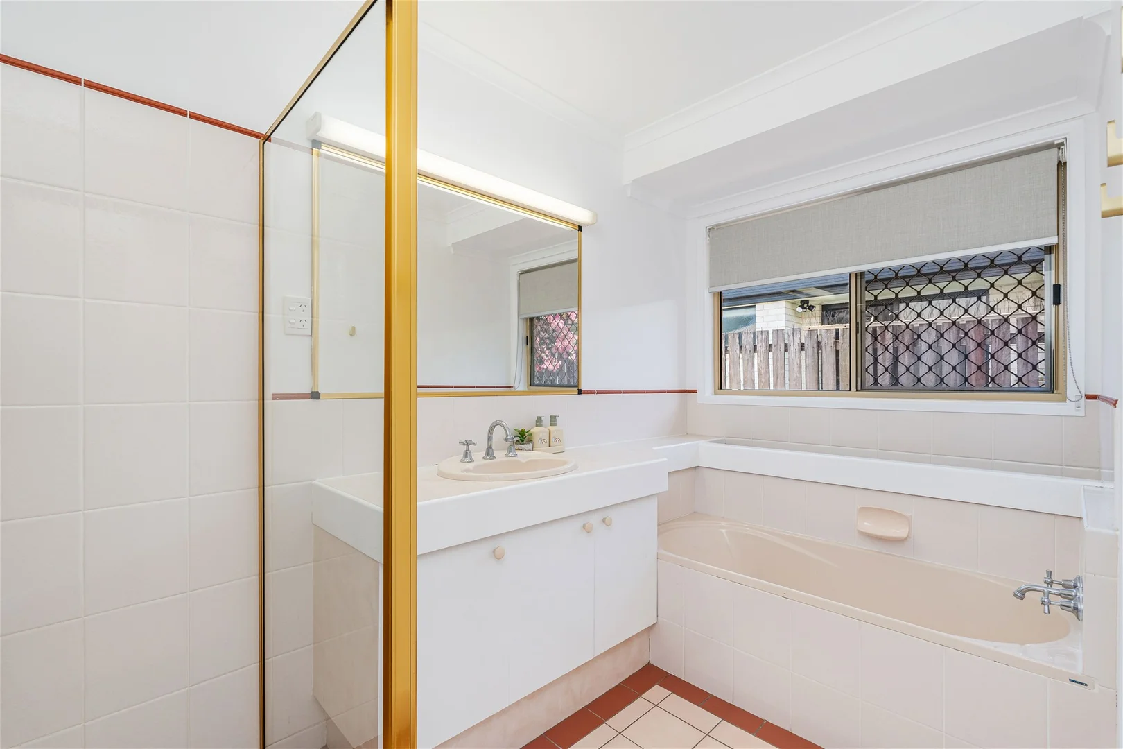 Additional image 20 of 8 Sealink Drive, Point Vernon QLD 4655