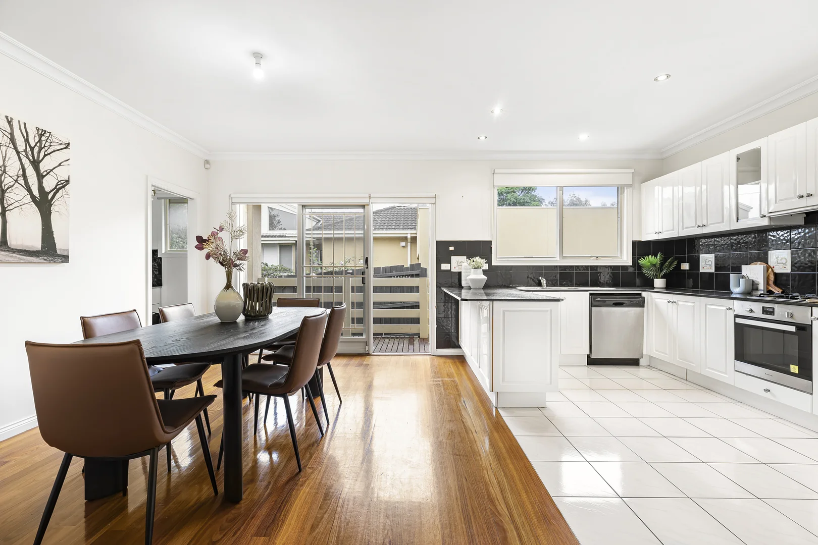 Additional image 4 of 1/5 Bellara Street, Doncaster VIC 3108