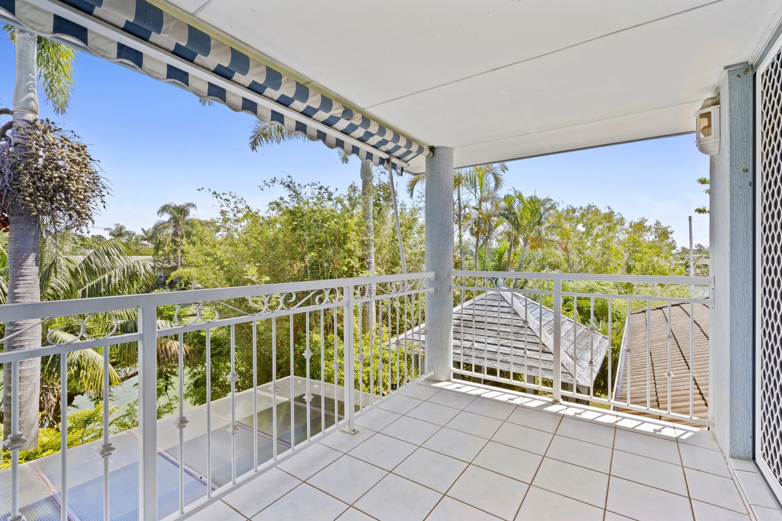 Additional image 18 of 25 Peninsula Court, Mermaid Waters QLD 4218